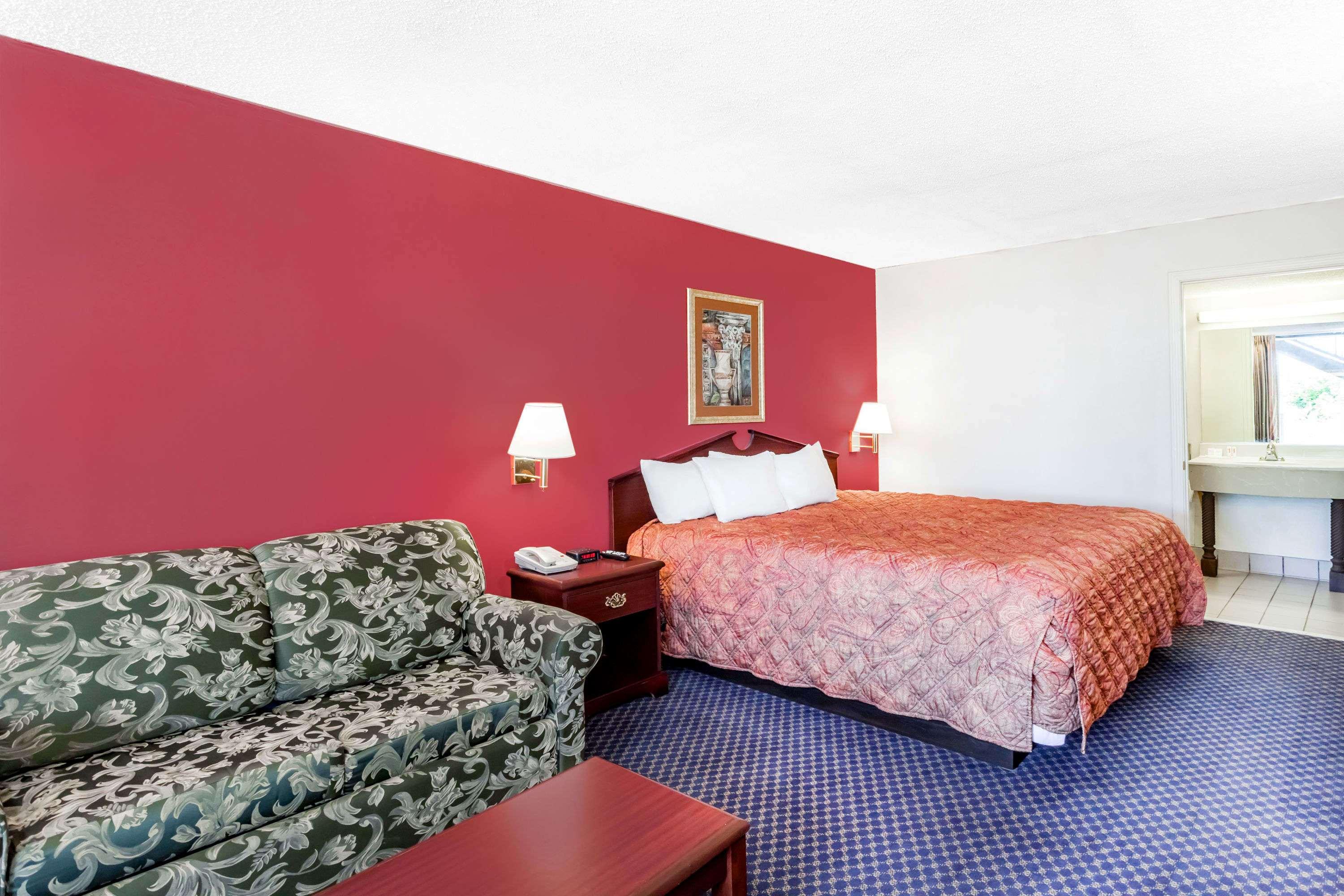 Days Inn By Wyndham Martin Exterior foto